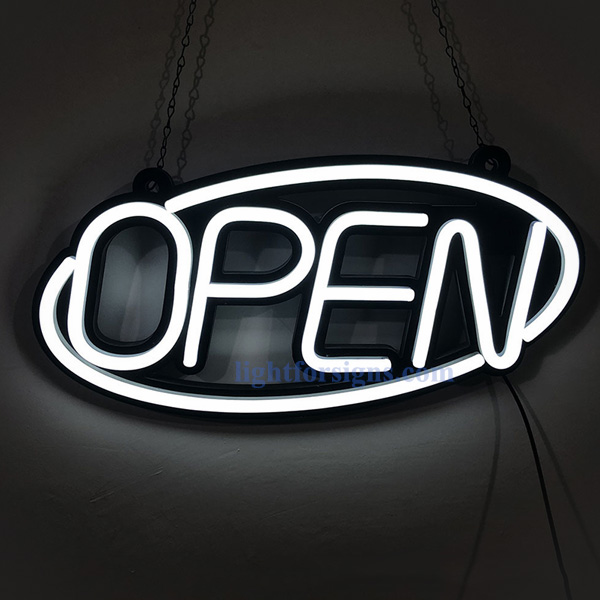 متجر ليد بيضاوي مفتوح بإضاءة نيون